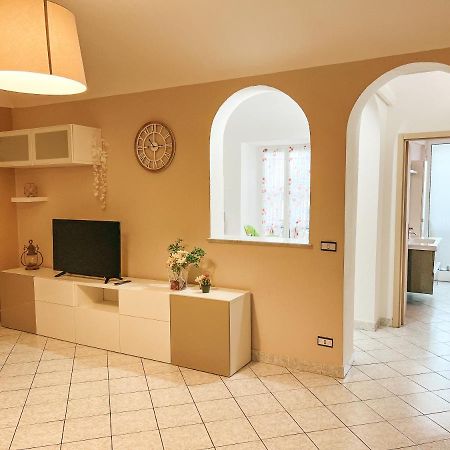 La Casa Di Ania Villa Savona Buitenkant foto